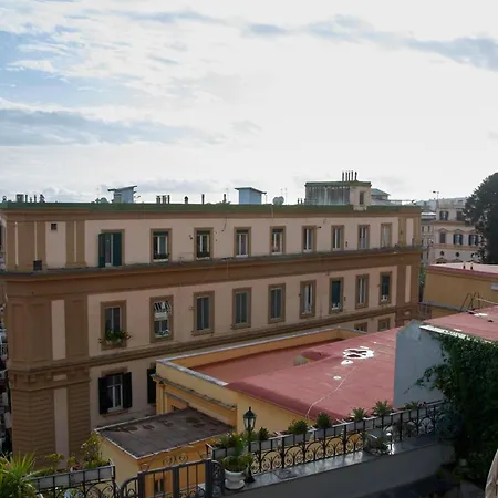 Margherita Hotell Neapel
