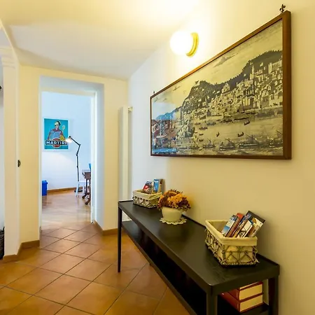 Portico 17 - Charming House Close Promenade