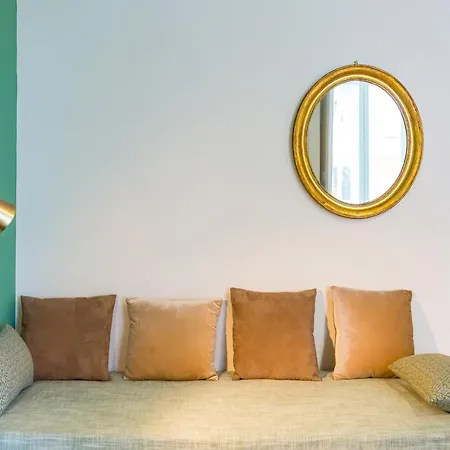 Apartment Portico 17 - Charming House Close Promenade