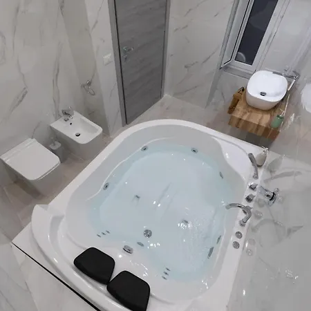 Affittacamere My Brilliant With Jacuzzi 2 Steps From St Toledo *