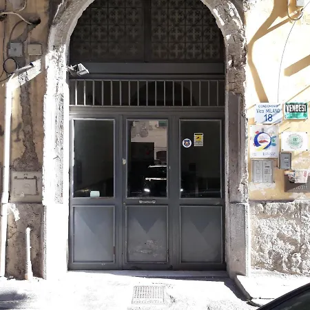 Center Naples