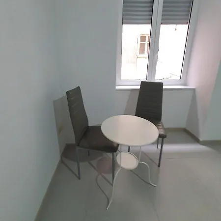 Apartment Center *