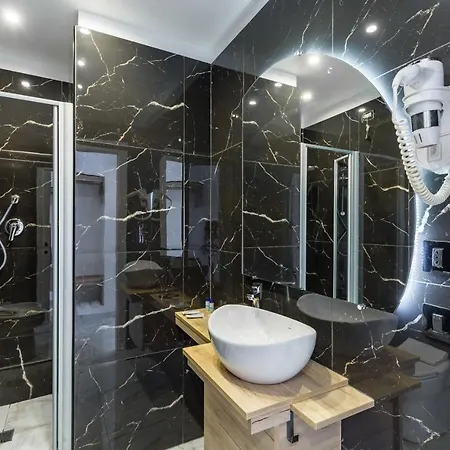 Sant'angelo Palace 4*