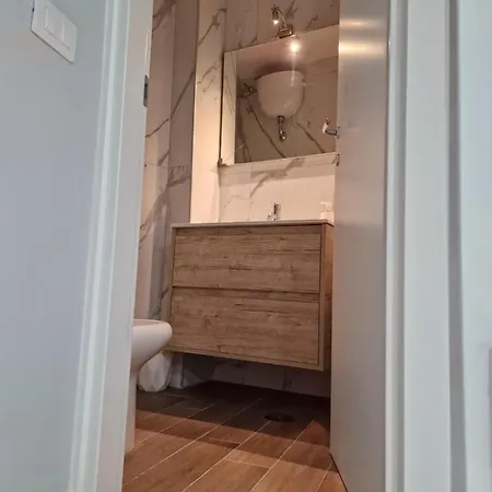 Megaride House Apartamento