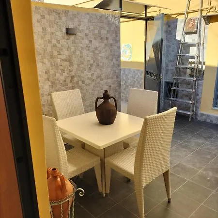 Dimora Di Don Kikkone Apartment