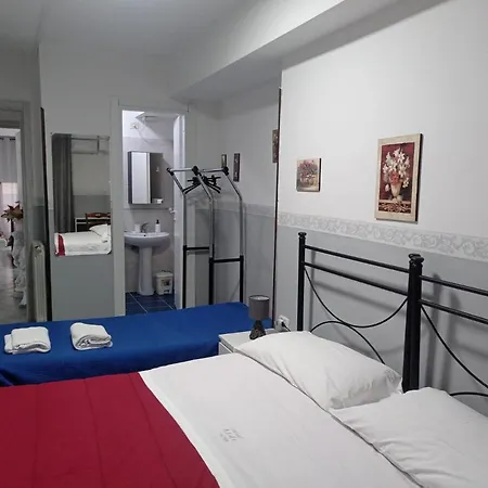 Del Conte 2* Nápoly