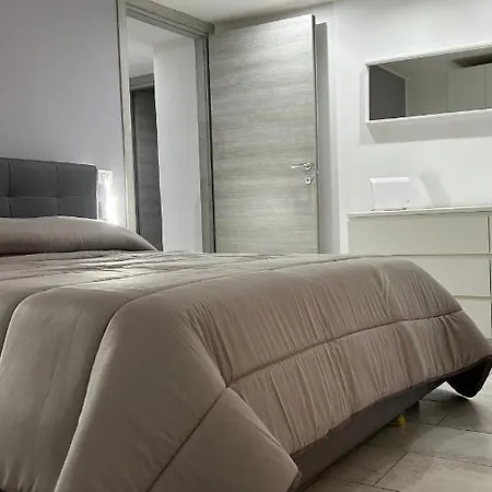 Apartment Nel Cuore Di Angela Naples