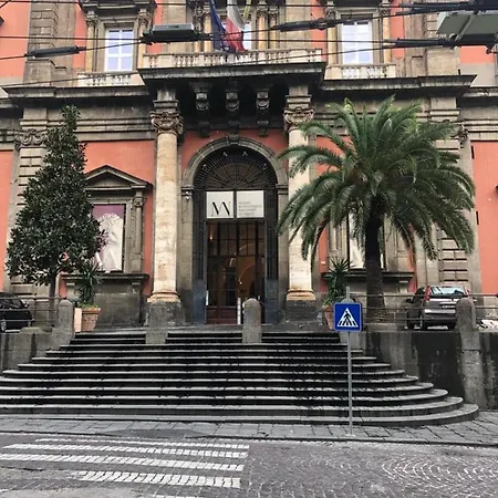 Cavour 58 Frühstückspension Neapel