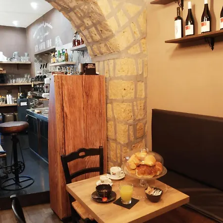 Appartamento Casa Di Luciana A Santa Chiara 2