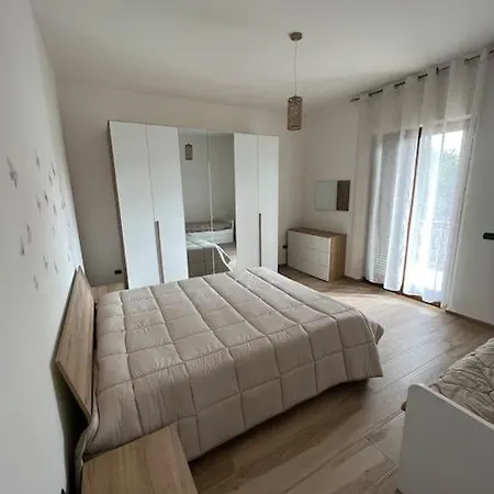 Apartment Serendipity Free Parking 2 Min Dalla Stazione *
