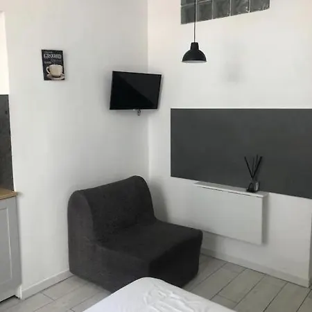 Apartment &house *