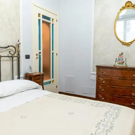 Deluxe With Garden In Vomero Apartment *