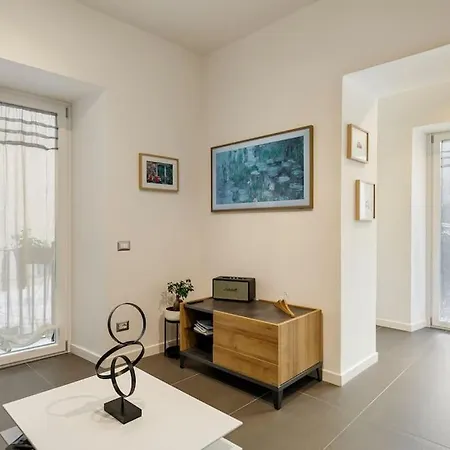 Casa Losito, Boutique 100 Mq In The Heart Of Naples! *