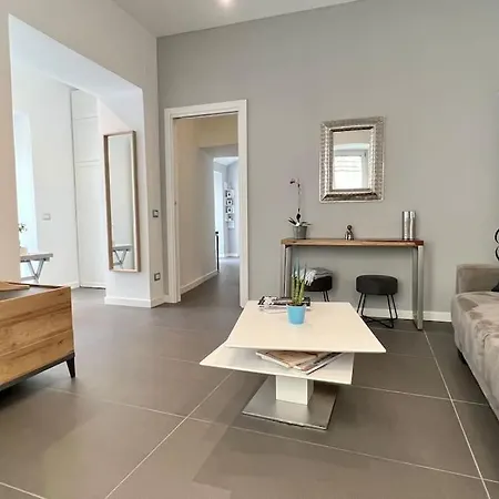Casa Losito, Boutique 100 Mq In The Heart Of Naples! Apartment