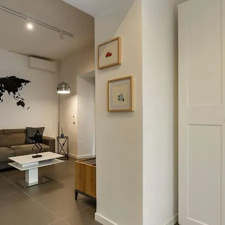 Apartment Casa Losito, Boutique 100 Mq In The Heart Of Naples!