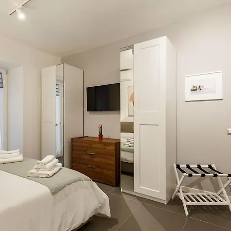 Apartment Casa Losito, Boutique 100 Mq In The Heart Of Naples! *