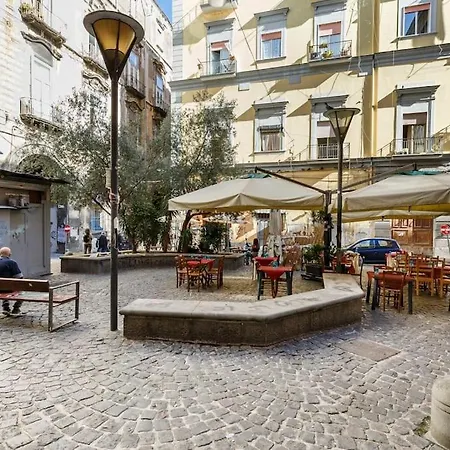 Apartment Casa Losito, Boutique 100 Mq In The Heart Of Naples!