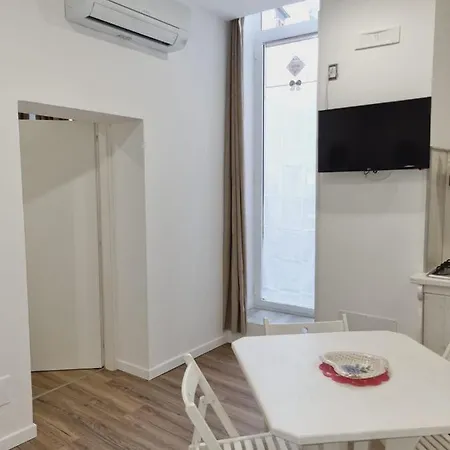Il Centro Naples
