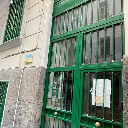 Sweet Storia Di Naples