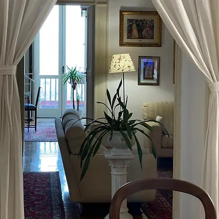 Апартаменты Interno 12 Неаполь