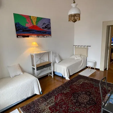 Interno 12 Апартаменты *