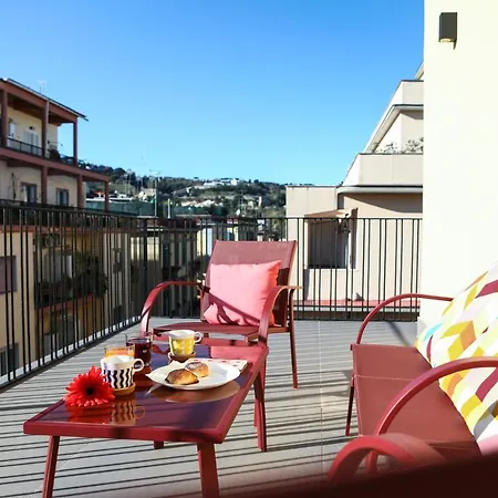 Materdays 24 Bed & Breakfast Naples