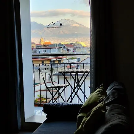 Apartman Montesanto 77 Casa Panoramica Al Centro Storico Nápoly