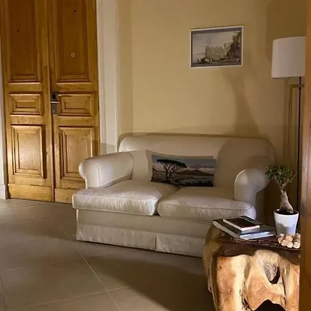 Maison Des Fleurs 3*