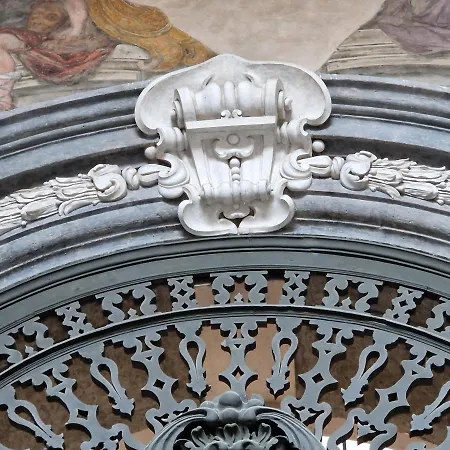 Πανσιόν Maison Des Fleurs Νάπολη