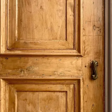 Maison Des Fleurs Πανσιόν
