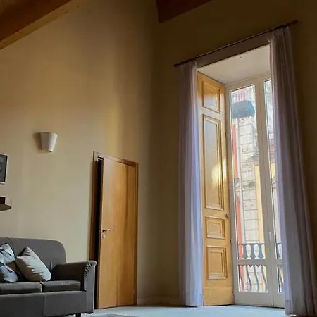 Maison Des Fleurs Πανσιόν