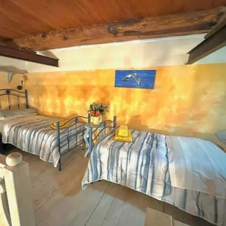 Bella Mbriana Guest house Naples