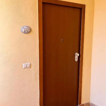Vico Longo 25 Appartamento Napoli