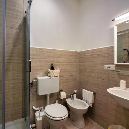 Silia House Centro 2*