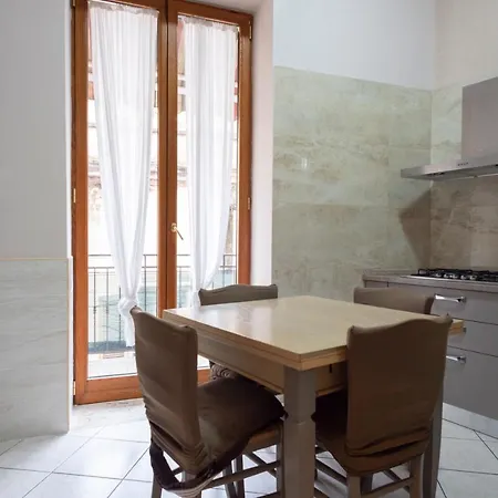 Apartment Spaccanapoli Naples