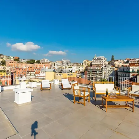 Poerio Rooftop Luxury Apartment *