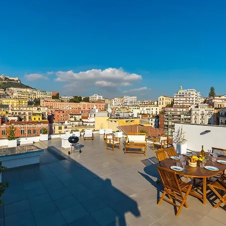 Poerio Rooftop Luxury Apartment *