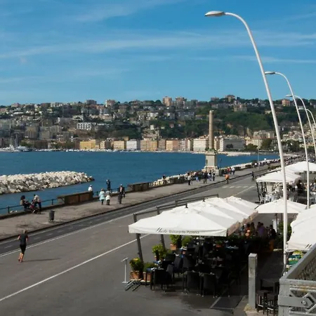 Partenope Relais Ξενοδοχείο 4*