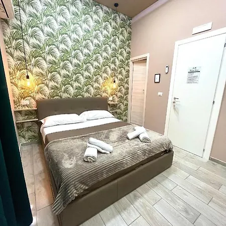 Valentine's House נאפולי