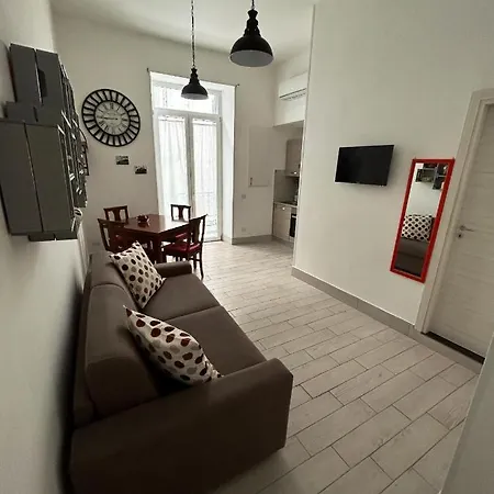 Apartment Casa Rua Naples