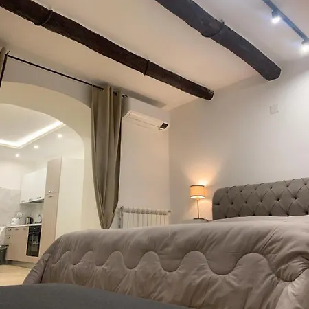 Bed & Breakfast House Vico Lungo A Toledo Napoli