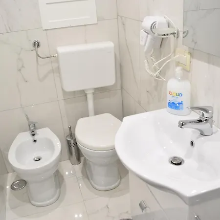 Apartment Grimi House Rione Sanita *