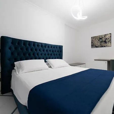 Real Chiaia Mergellina Hotel