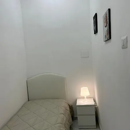 Casa Leonardo Naples