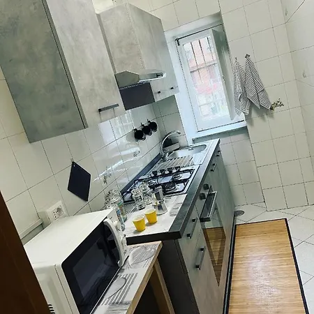 Casa Filatoio 6 *
