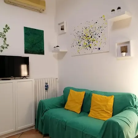 Apartment La Casa Di Tania A Naples