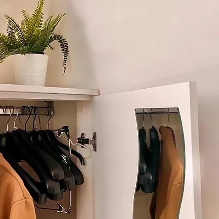 Maison Dinda Apartment *