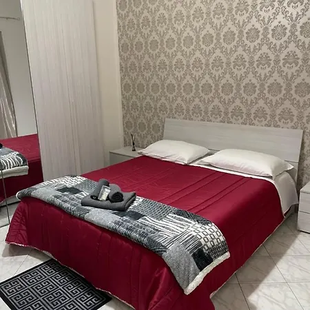 Casa Vacanze Oronzio Costa Naples