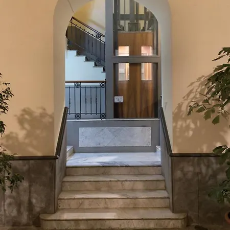 Apartment L' Altobasso - Atypical Neapolitan House