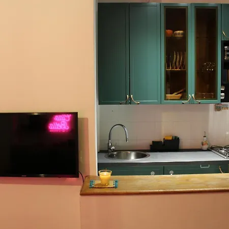 L' Altobasso - Atypical Neapolitan House Apartment Neapel
